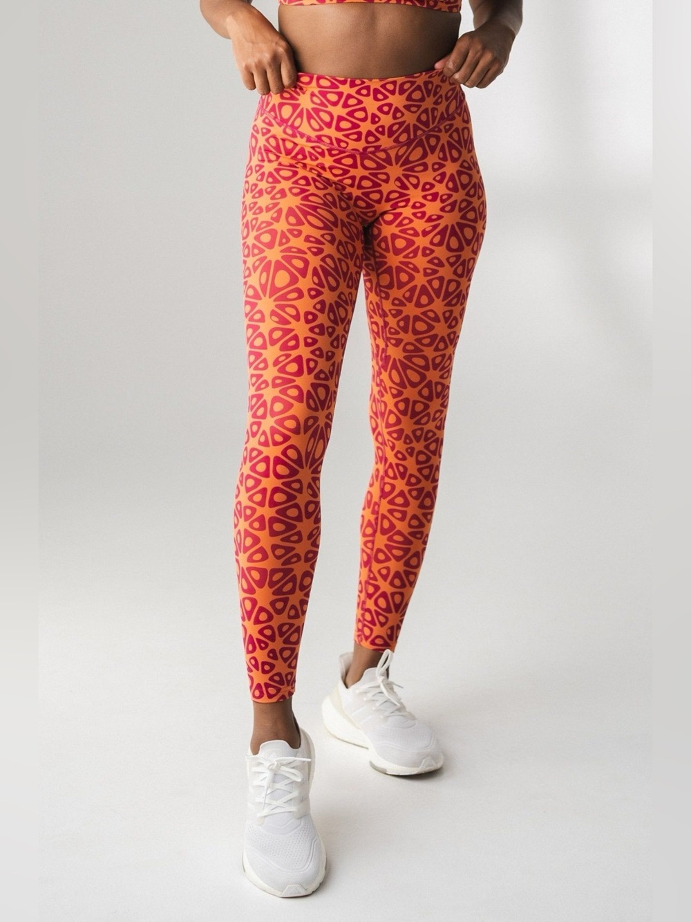 Vitality Ascend Cosmopolitan Colab High-Waist Funky Patterned Legging Size Med